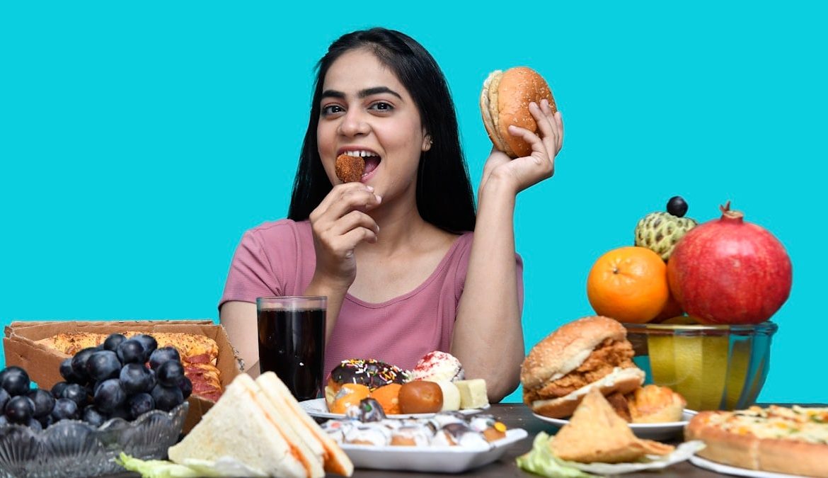 Download Mega Bundle 5,000+ awesome stock photos with commercial license With 16 categories | Perfect for websites, ads and marketing campaigns in South Asian countries. Get access at 50% discount on www.fotos.pk